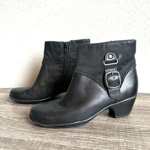 Clarks ‘Ingalls Nile’ Leather Ankle Boots Black Women’s Size 6.5